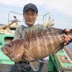 真祐丸 （しんゆうまる） 釣果