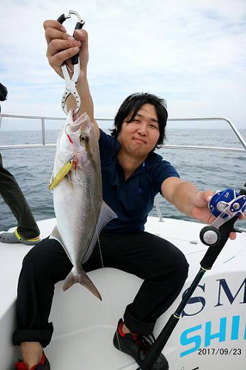 フルコンタクト 釣果