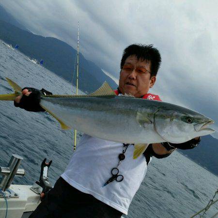 つれ鷹丸 釣果