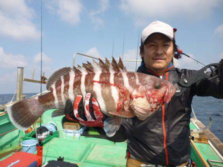 真祐丸 （しんゆうまる） 釣果