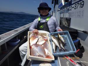 石川丸 釣果