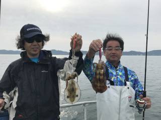 なかくに丸 釣果