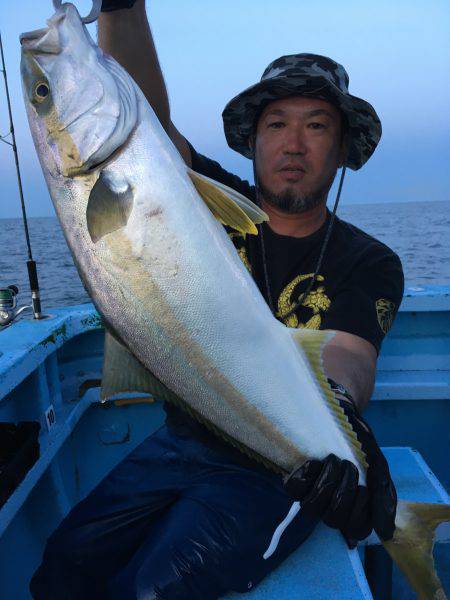 松鶴丸 釣果