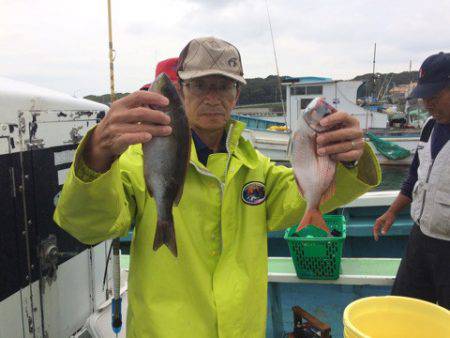 丸万釣船 釣果