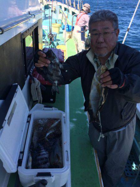 丸万釣船 釣果