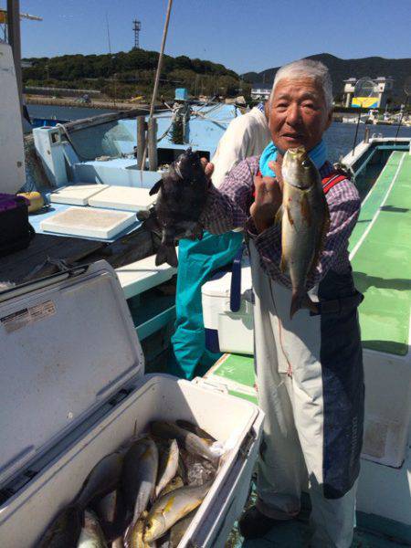 丸万釣船 釣果