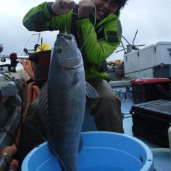 オーシャンパイオニア 釣果