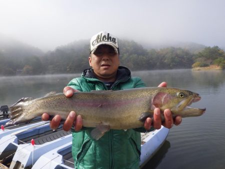 フィッシングレイクたかみや 釣果