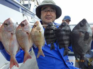 石川丸 釣果