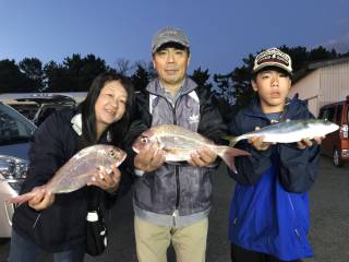 なかくに丸 釣果