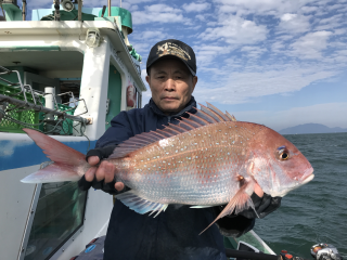 なかくに丸 釣果