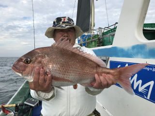 なかくに丸 釣果