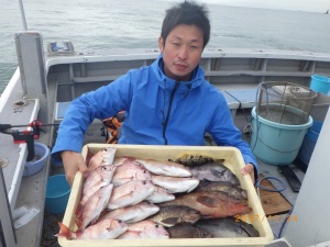 石川丸 釣果