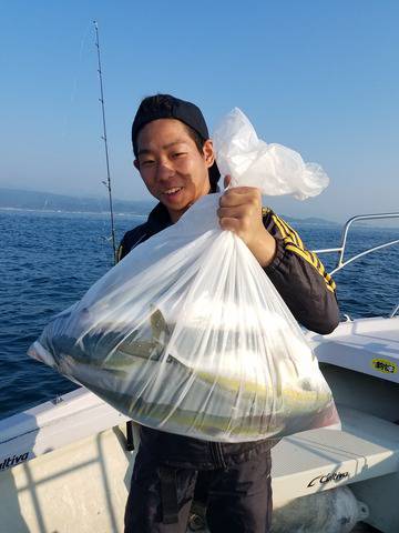 遊漁船　ニライカナイ 釣果