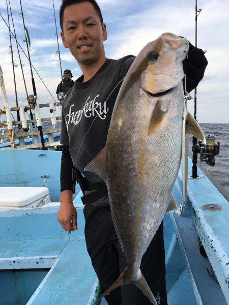 松鶴丸 釣果