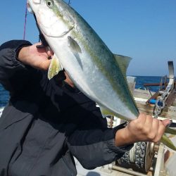 鷹王丸 釣果