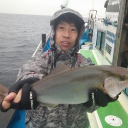 丸万釣船 釣果