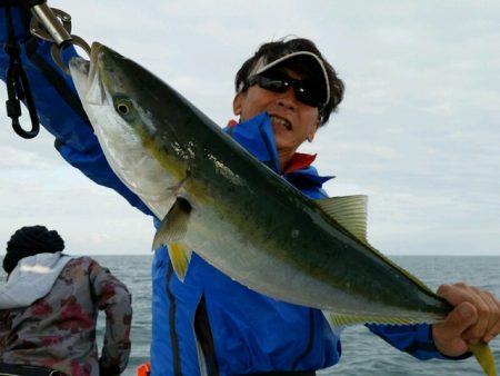 つれ鷹丸 釣果