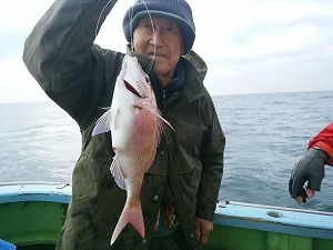 利八丸 釣果