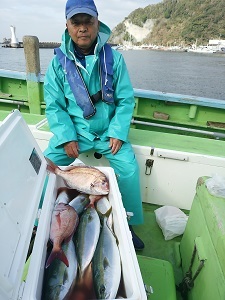 利八丸 釣果