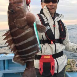 松鶴丸 釣果