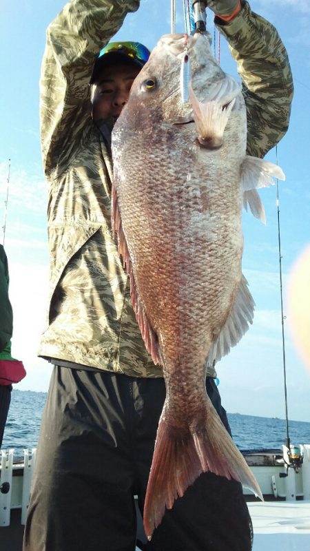 鷹王丸 釣果