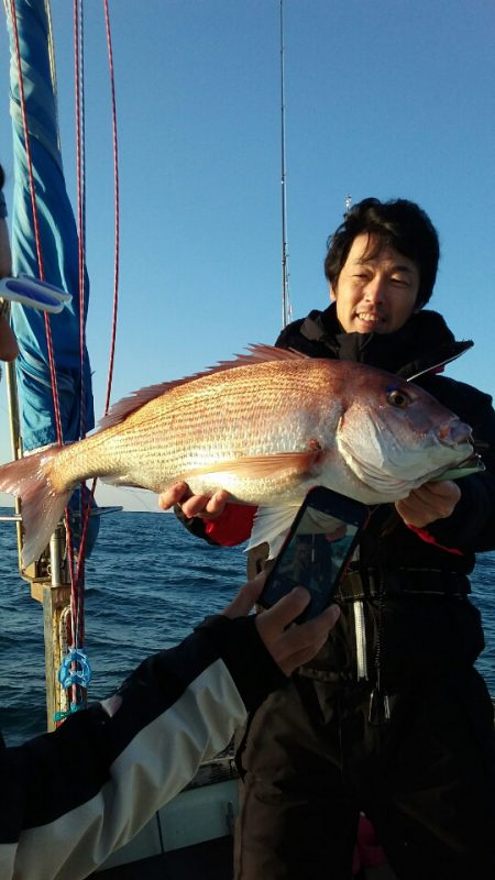 鷹王丸 釣果