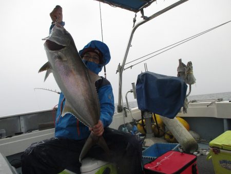 隆星丸 釣果