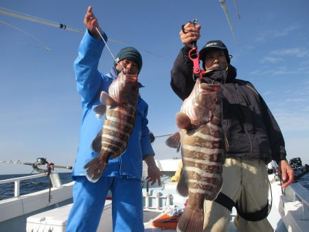 隆星丸 釣果