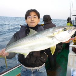 真祐丸 （しんゆうまる） 釣果