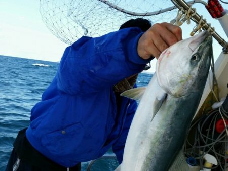 つれ鷹丸 釣果