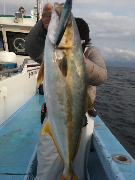 松鶴丸 釣果