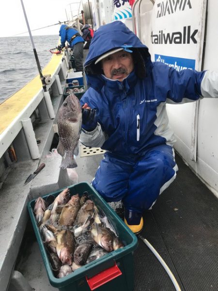 シーランチ 釣果