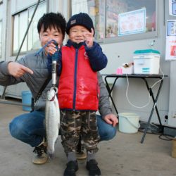 としまえんフィッシングエリア 釣果