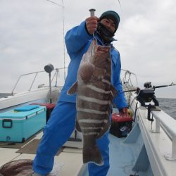 隆星丸 釣果