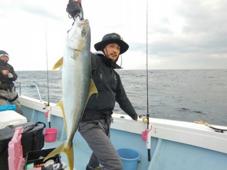 きずなまりん 釣果