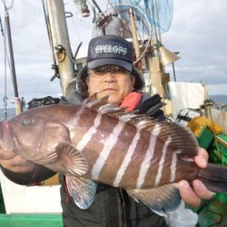 真祐丸 （しんゆうまる） 釣果