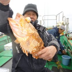 真祐丸 （しんゆうまる） 釣果