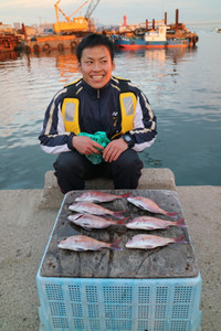 魚英 釣果