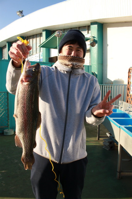 としまえんフィッシングエリア 釣果