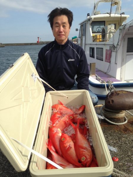 晃山丸 釣果