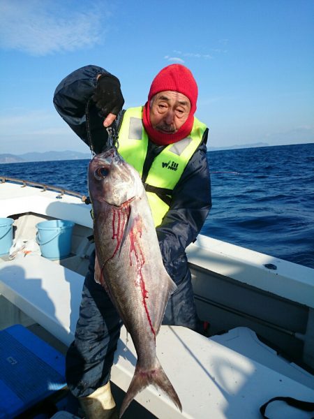 エンペラー 釣果