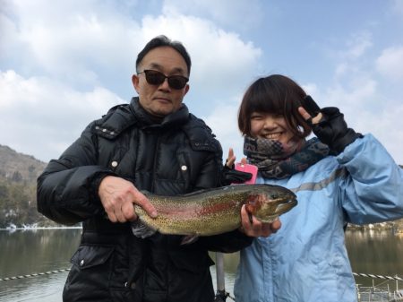 フィッシングレイクたかみや 釣果