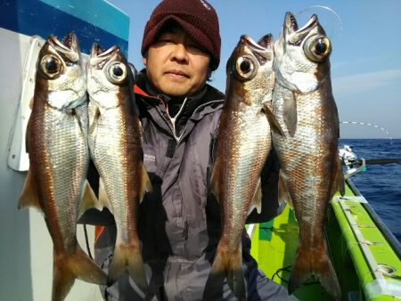 横内丸 釣果