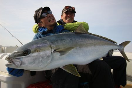 クルーズ 釣果