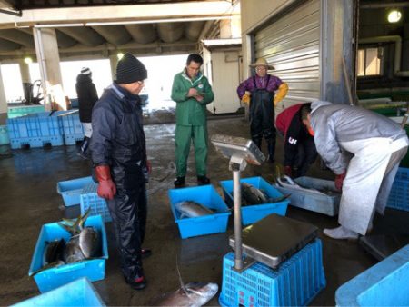 山正丸 釣果