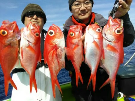 横内丸 釣果