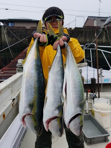 遊漁船　ニライカナイ 釣果