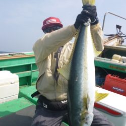 真祐丸 （しんゆうまる） 釣果