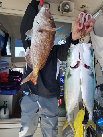 遊漁船　ニライカナイ 釣果